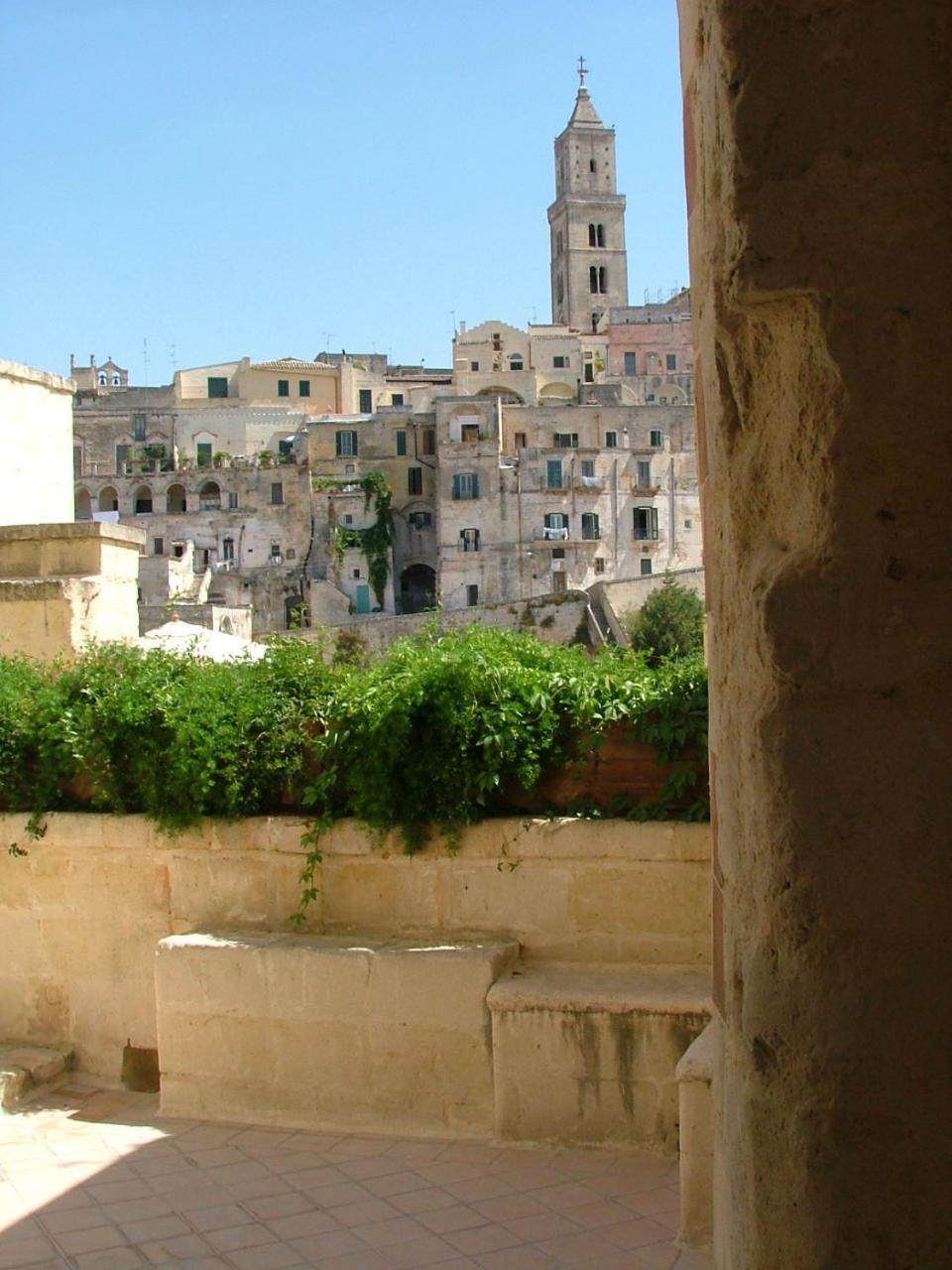L'Hotel In Pietra Matera Bagian luar foto