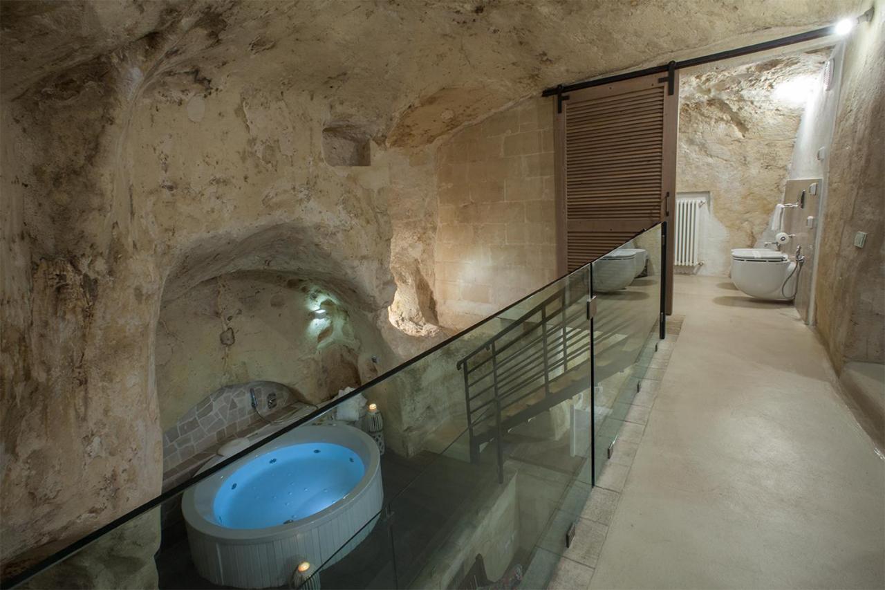L'Hotel In Pietra Matera Bagian luar foto